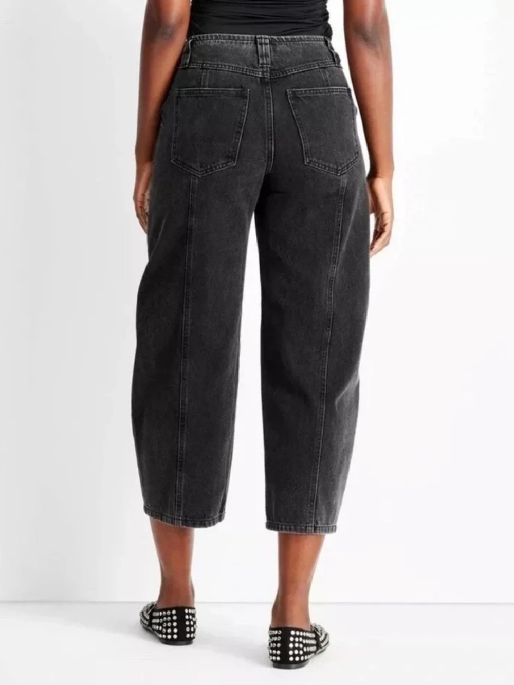 Women's Mid-Rise Barrel Leg Jeans - Future Collective NWOT - Picture 2 of 4